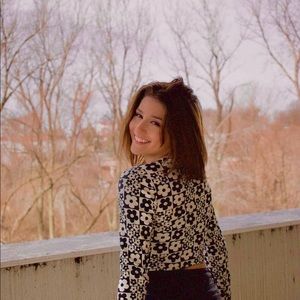 Meet your Posher, Kenzie